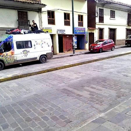 Hostal Kuntur กุสโก ภายนอก รูปภาพ